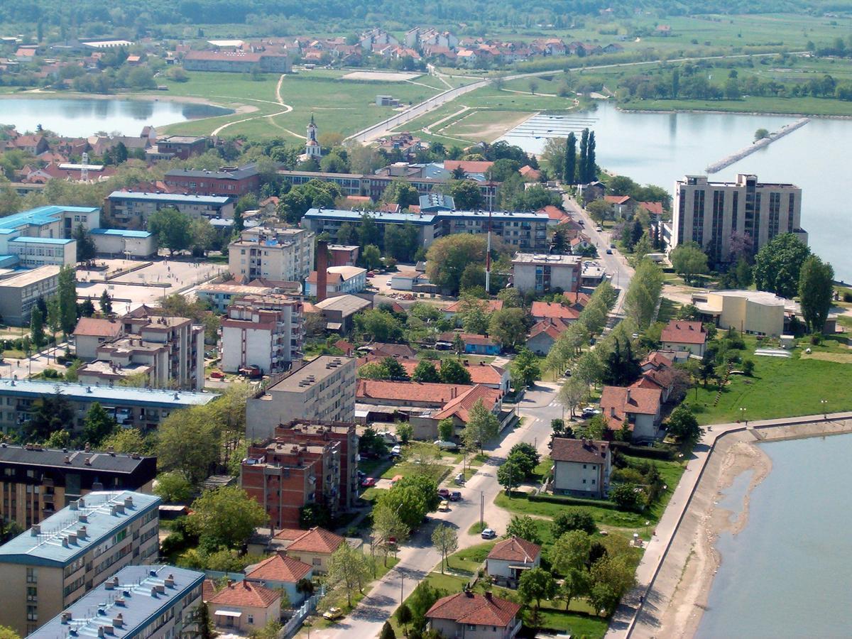 Atrijum Apartments And Rooms Kladovo Zewnętrze zdjęcie